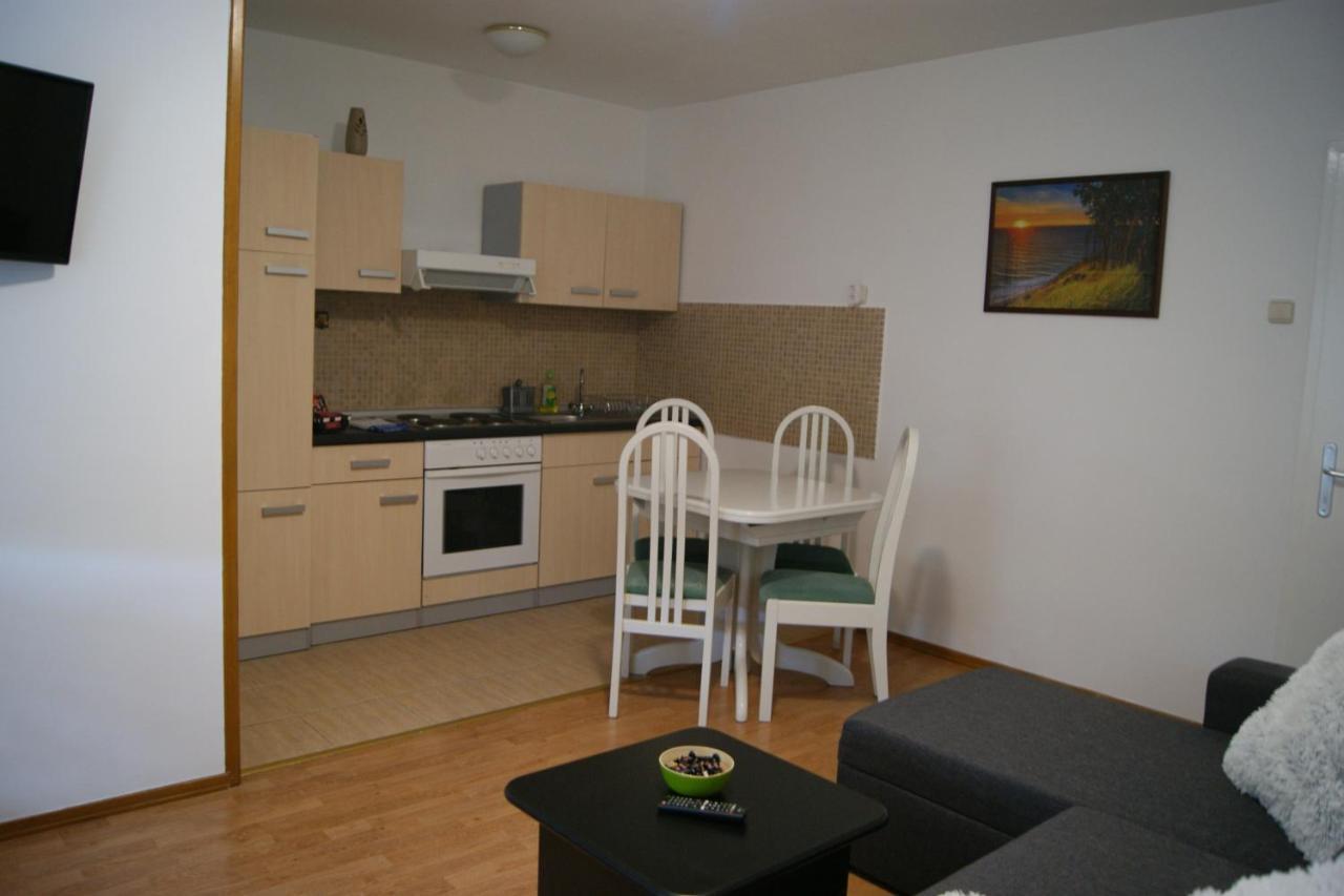 Apartment Lynx Korenica Kültér fotó