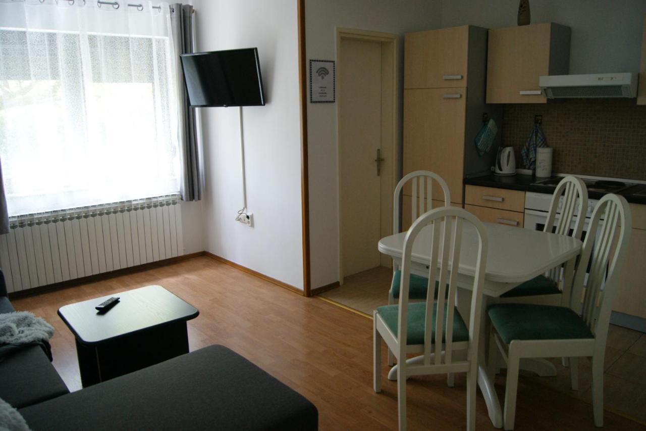 Apartment Lynx Korenica Kültér fotó